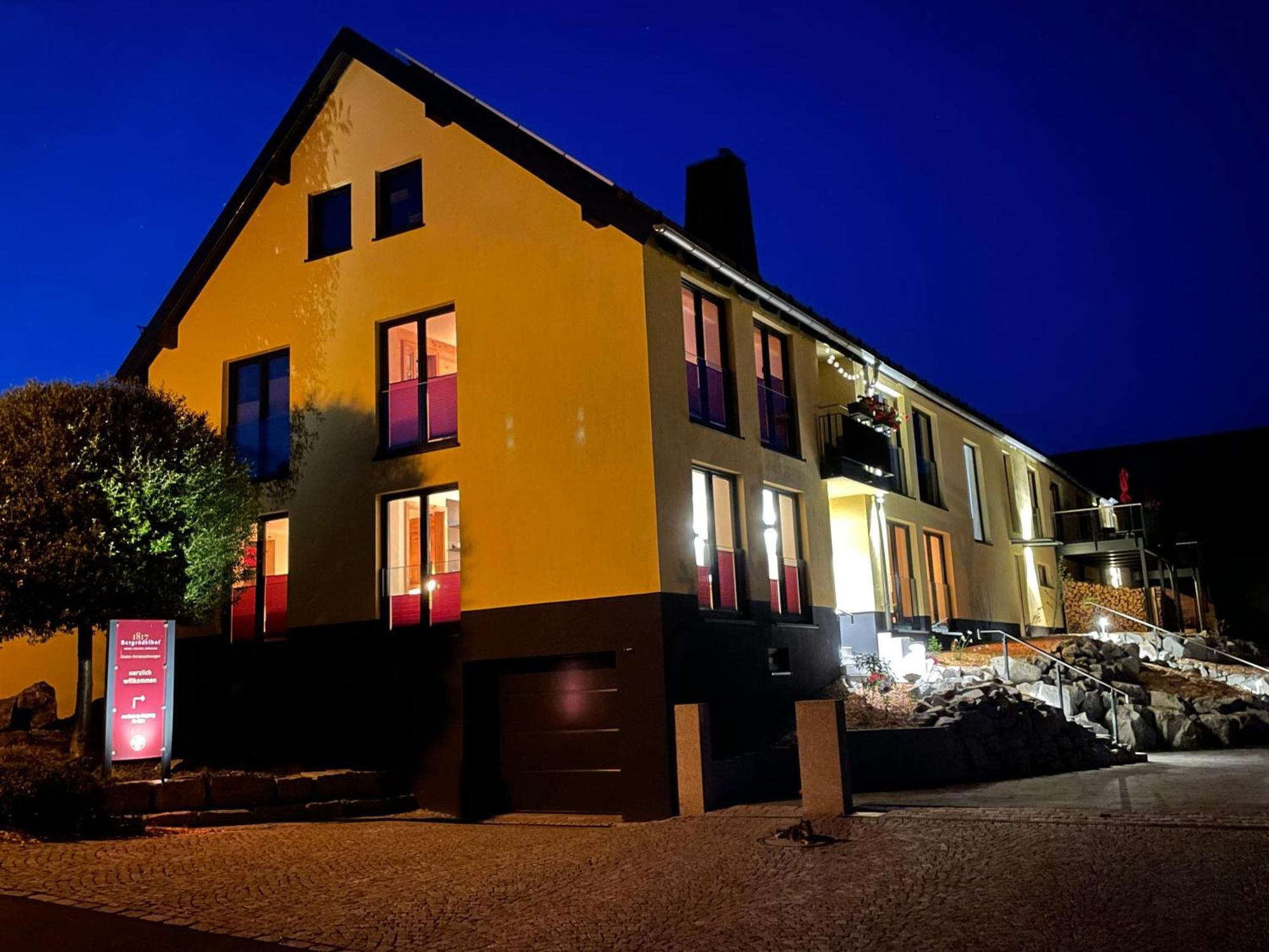 Chalet-Ferienwohnung Aehrenglueck, 70 Qm, Wellness/Fitness/Sauna - Bergroedelhof Feilitzsch Екстериор снимка